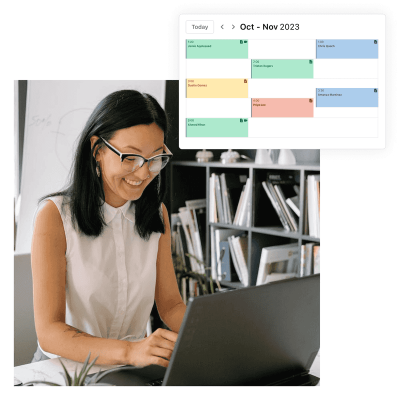 practitioner using the scheduling software for therapists