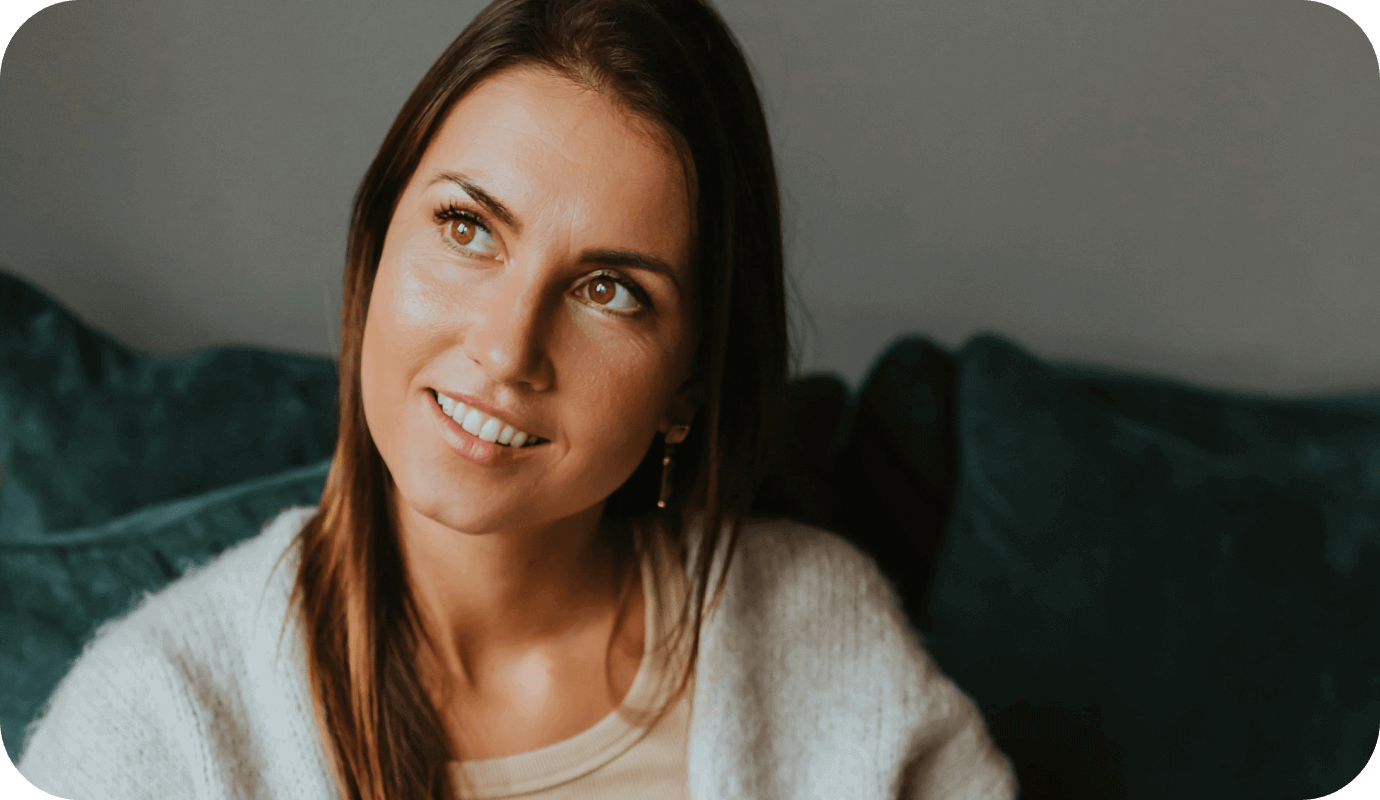 A therapist considers trying brainspotting therapy with her client